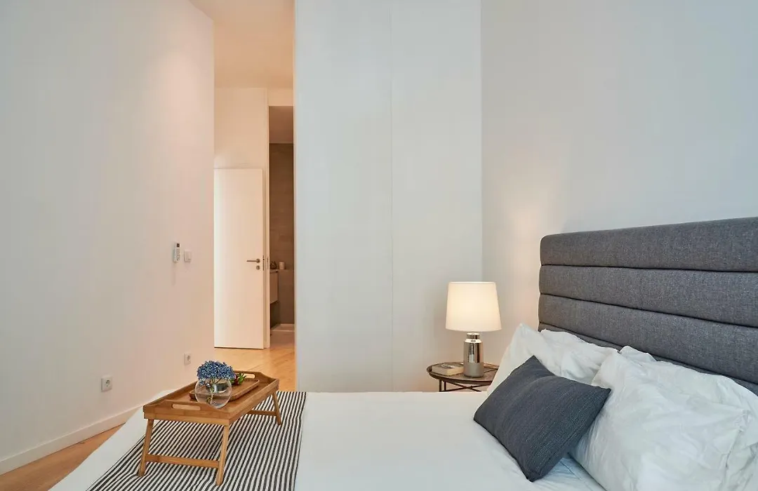 Modern Apartment Calcada Sao Francisco II-1