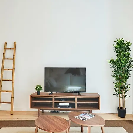 Modern Apartment Calcada Sao Francisco II-2